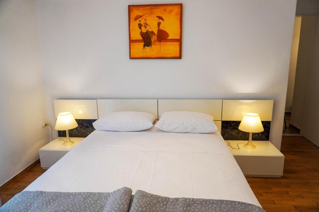Marianna'S Stylish Brand New Apt In The Heart Of Atenas Exterior foto
