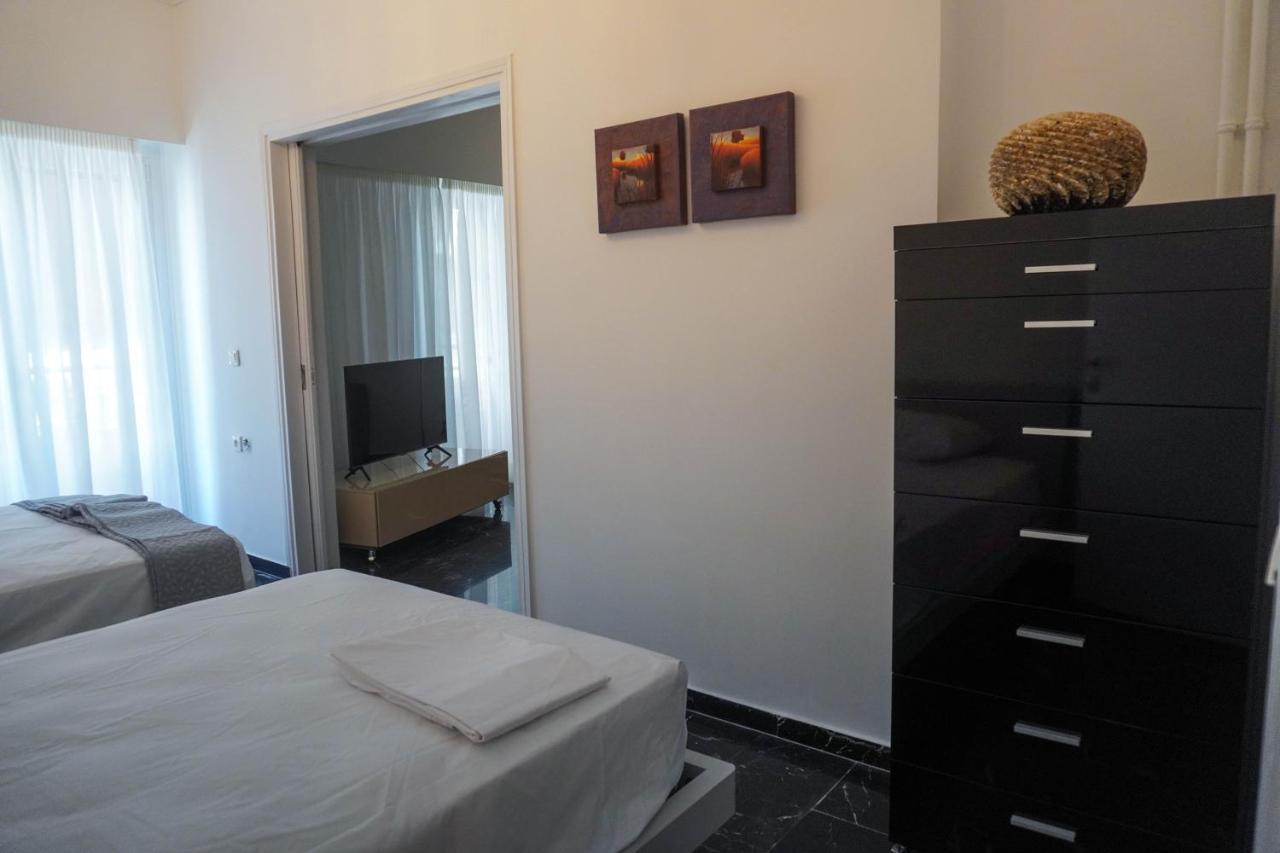 Marianna'S Stylish Brand New Apt In The Heart Of Atenas Exterior foto